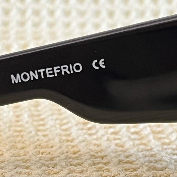 Men’s Oakley Montefrio Sunglasses - Picture 2 of 9